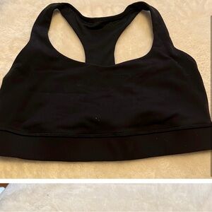 LULU LEMON SPORTS BRA BRAND NEW